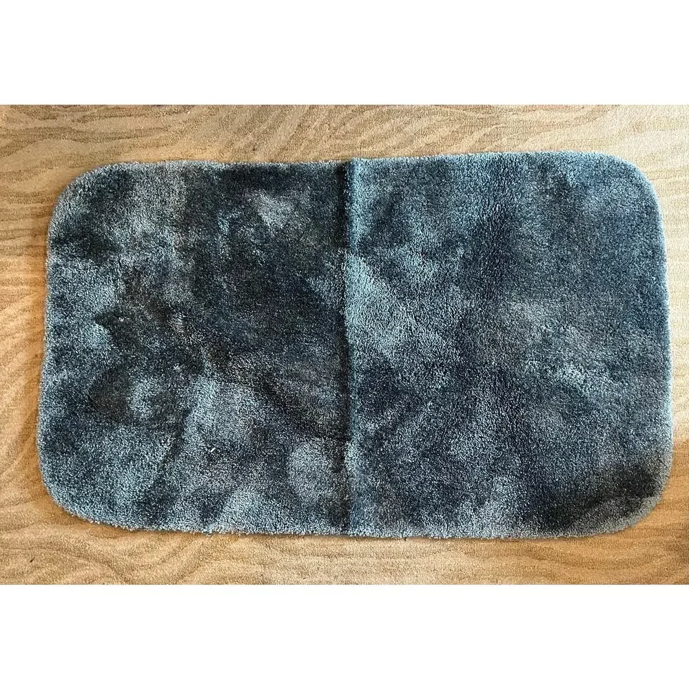 BHG Bath Mat Rug 23x39 Blue Gray Plush Non Slip SOFT ABSORBENT WASHABLE